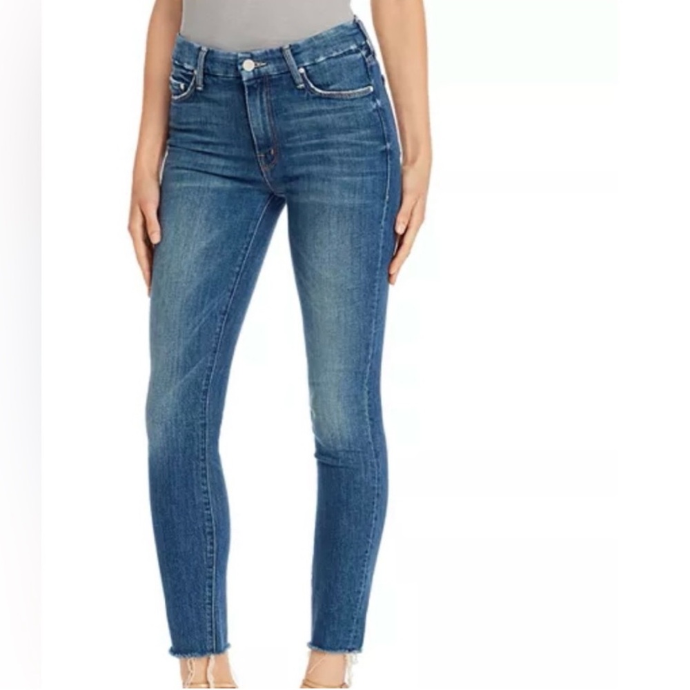 EUC Mother the Looker Ankle Fray Jeans